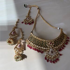 Elegant Indian Gold and Red / Pink Jewelry Set